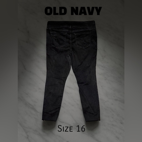 OLD NAVY - 16 Black Mid Rise Rockstar Super Skinny Distressed Jeggings - Picture 2 of 2